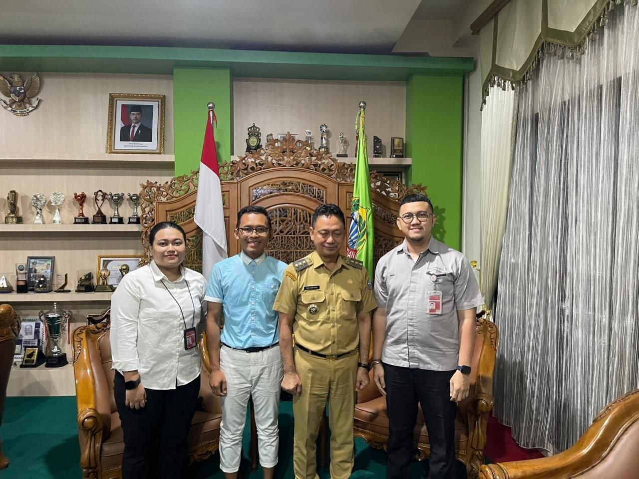 RUTE BARU: ⁠Wali Kota Pontianak Edi Rusdi Kamtono saat menerima kunjungan dari Perwakilan dari Lion Air Group.