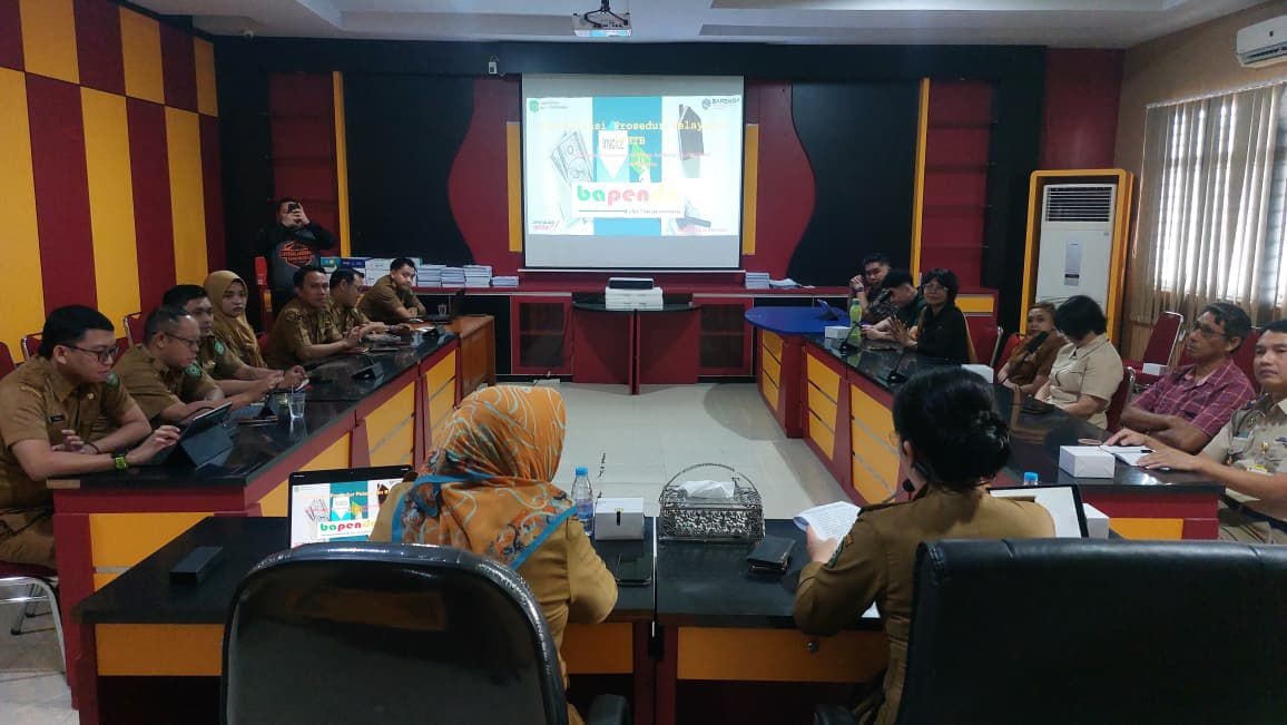 SOSIALISASI: Suasana sosialisasi SOP BPHTB di Kantor Badan Pendapatan Daerah (Bapenda) Singkawang.