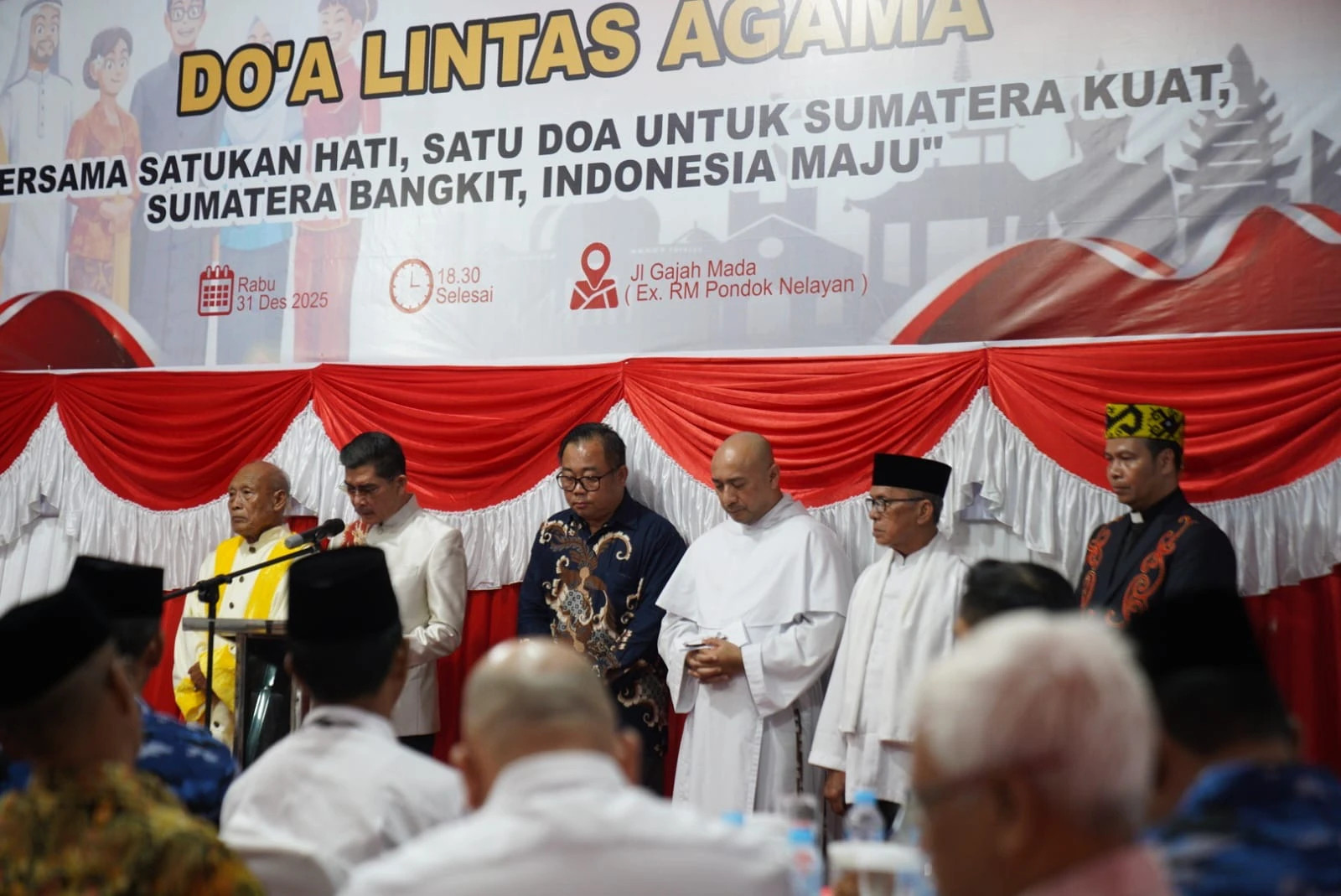 DOA: Doa Bersama Lintas Agama warnai perayaan tahun baru 2026 di Pontianak.