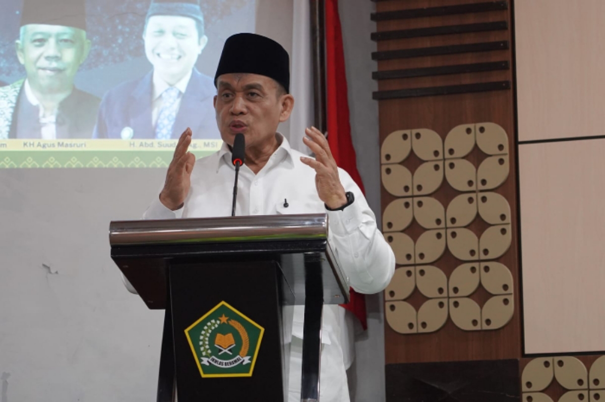 Wamen Kemenag RI Romo HR Muhammad Syafi