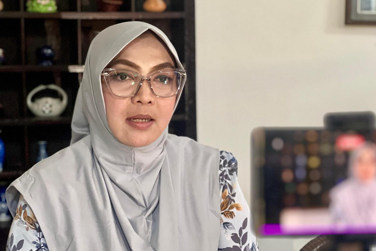 Ketua HWCI Kalbar Eka Nurhayati Ishak memberikan keterangan terkait kasus kekerasan seksual terhadap anak perempuan berusia 4 tahun di Kecamatan Tayan, Kabupaten Sanggau, Senin (5/1)