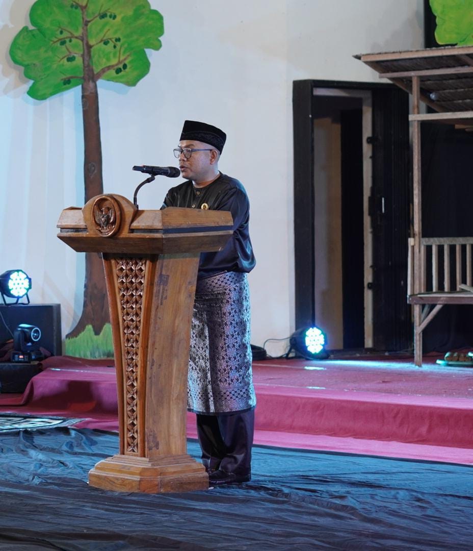 Kepala Dinas Pendidikan Kayong Utara, Jumadi Gading