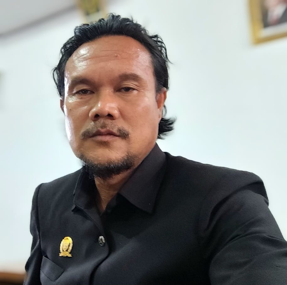 Edi Cingkong, Anggota DPRD Mempawah