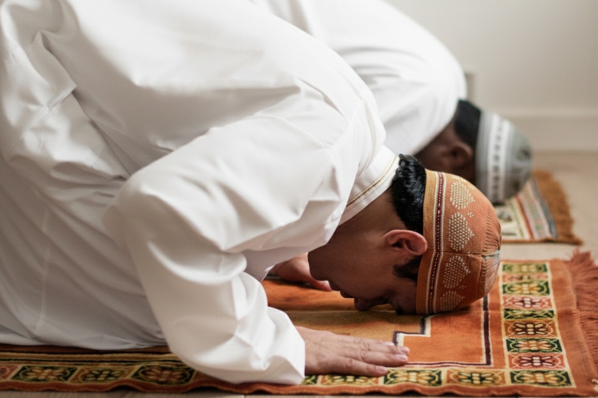 Ilustrasi salat.