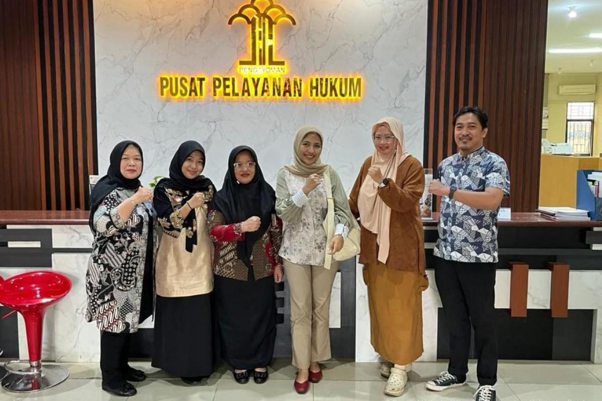 Kanwil Kemenkum Kalbar menggelar koordinasi JDIH Pemkot Singkawang pada Kamis (8/1).