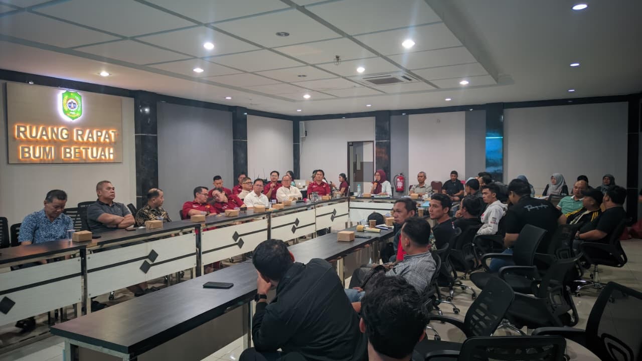 PERSIAPAN CGM: Kegiatan rapat mengenai persiapan Cap Go Meh dan Ramadhan Fair di Kantor Wali Kota Singkawang.
