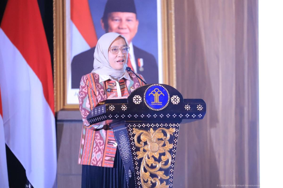 Menpan RB Rini Widyantini.
