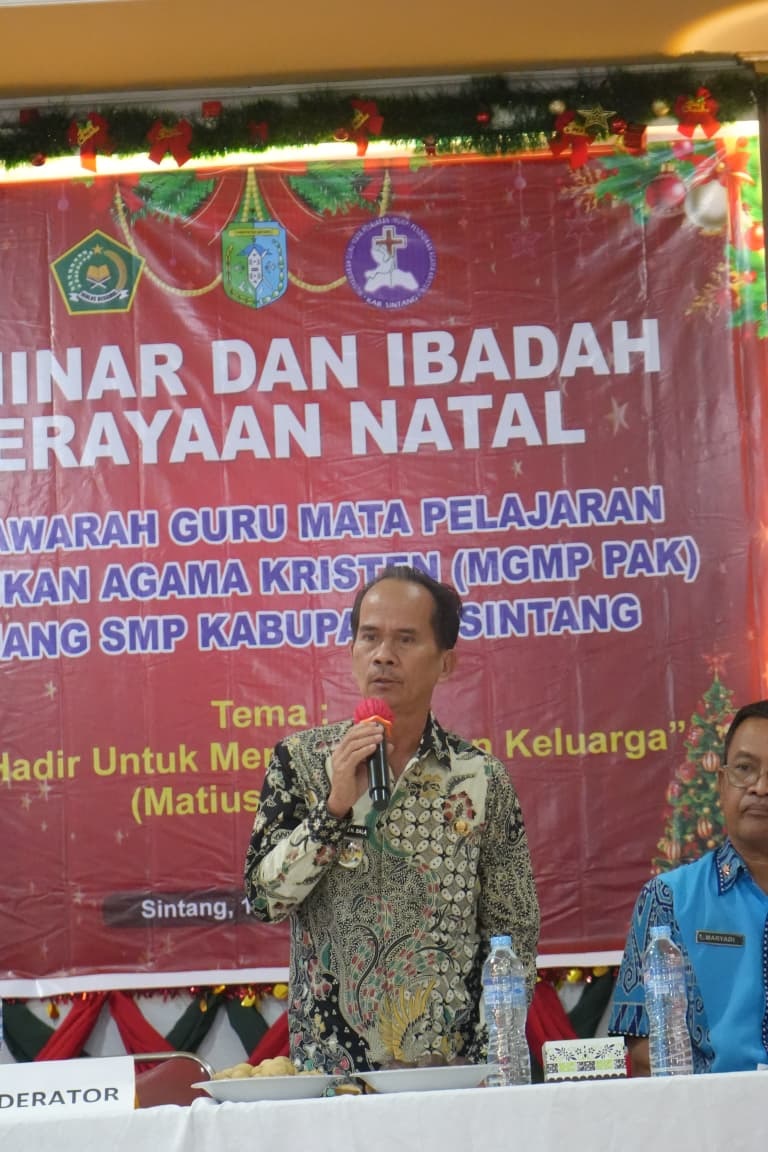 Gregorius Herkulanus Bala menilai peran guru pendidikan agama Kristen memiliki posisi strategis dalam membentuk karakter dan nilai moral peserta didik.