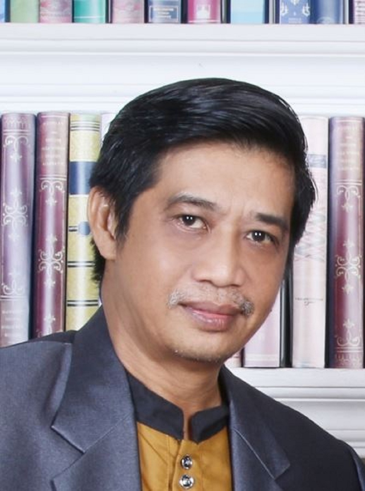 Prof.Dr. Herry Sujaini, S.T., M.T