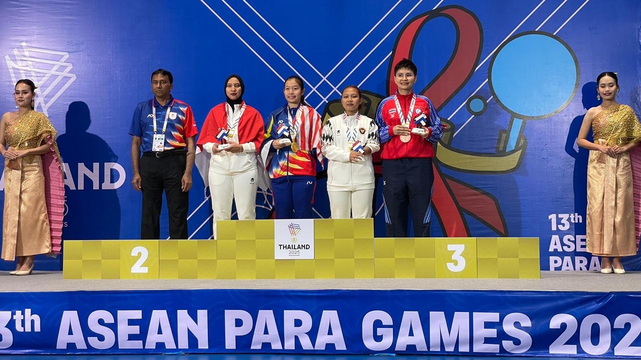 RAIH PERUNGGU: Atlet tunggal putri TT 10, Cici Juliani, meraih perunggu pada Asean ParaGames di Thailand.