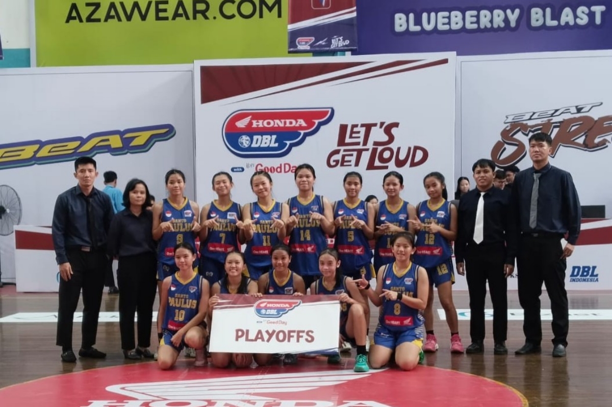 Tim Putri SMA Santo Paulus Pontianak berhasil masuk babak Play-off Honda DBL with kopi good day 2026 West Kalimantan.