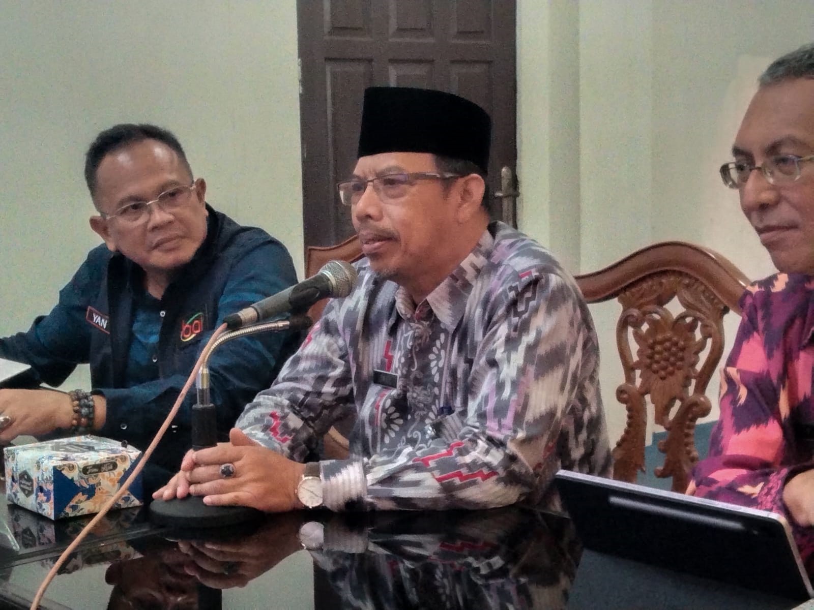 RAKOR: Rapat koordinasi finalisasi perjanjian kerja sama dengan PT Borneo Alumina Indonesia (BAI) yang dibuka Sekretaris Daerah Mempawah Ismail.