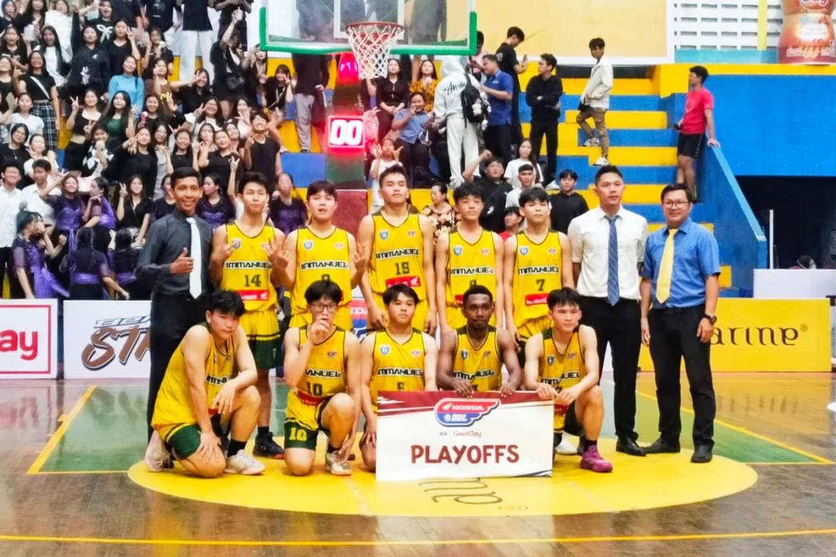 Tim putra SMK Immanuel II Kubu Raya berhasil masuk playoff di Honda DBL With Kopi Good Day West Kalimantan 2026.