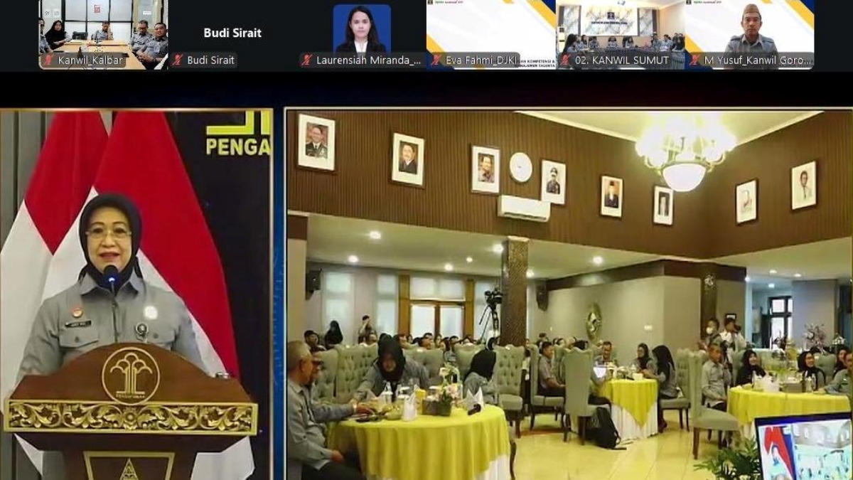 Kanwil Kemenkum Kalbar mengikuti sosialisasi penilaian kompetensi dan manajemen talenta TA 2026 secara daring pada Selasa (27/1).