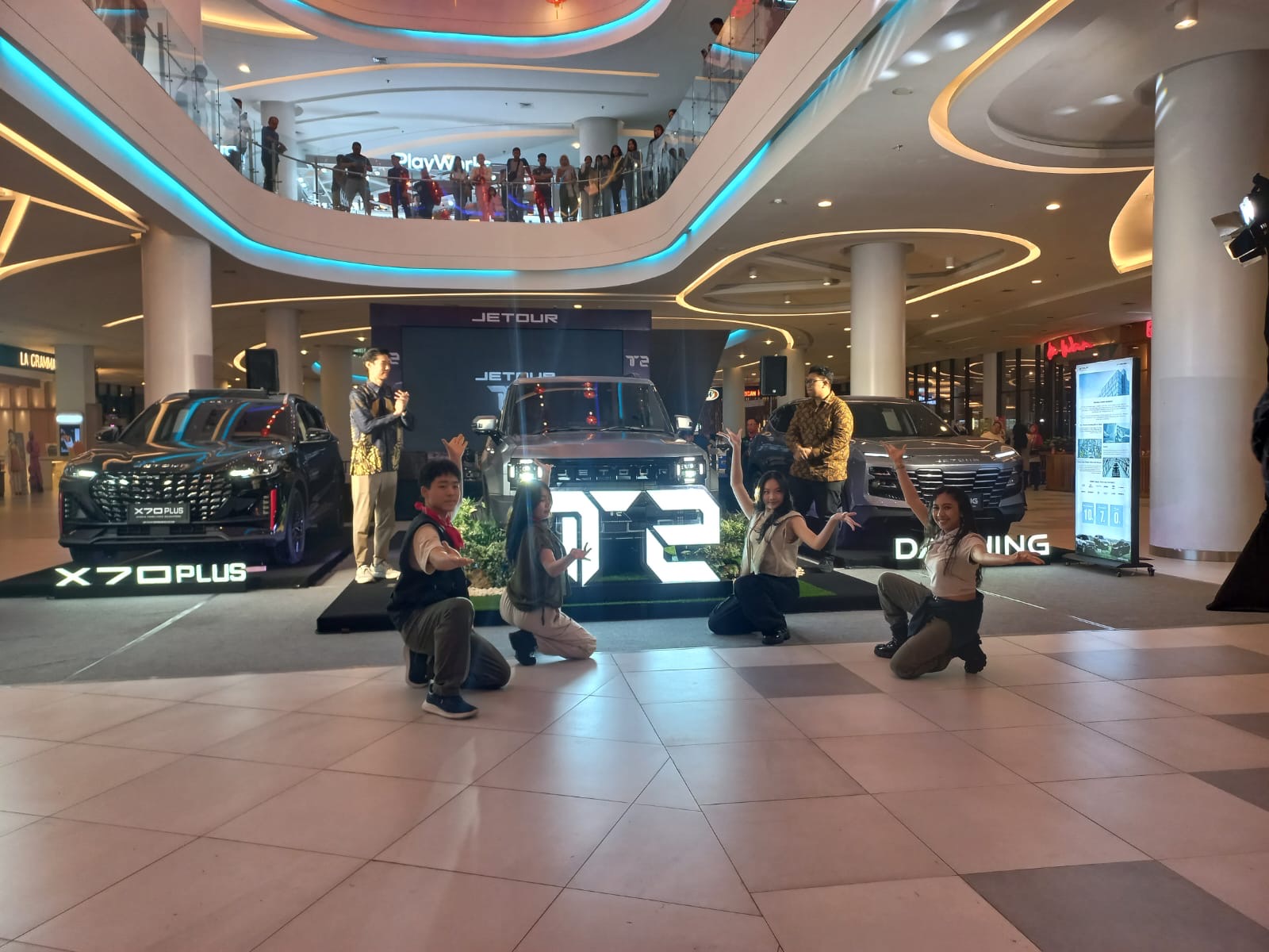JETOUR T2 secara resmi diluncurkan di Kalimantan Barat saat gelaran Mall Exhibition yang berlangsung di Gaia Bumi Raya City Mall, Pontianak, Jumat (31/1/2026).