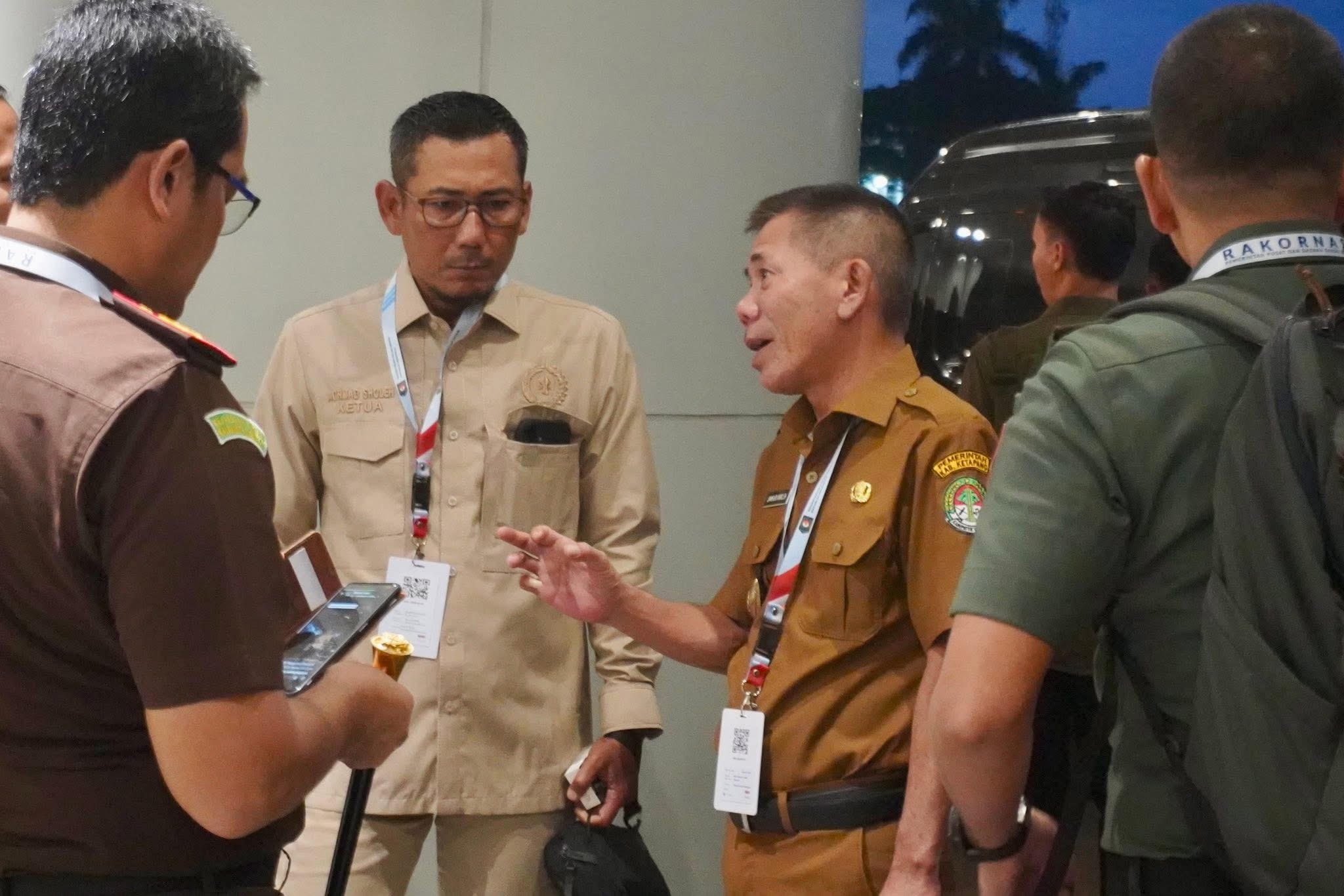 HADIRI RAKORNAS : Wabup Ketapang, Jamhuri Amir, dan Forkopimda Ketapang menghadiri Rakornas Pemerintah Pusat dan daerah di SICC, Bogor, Jawa Barat, Senin (2/2).