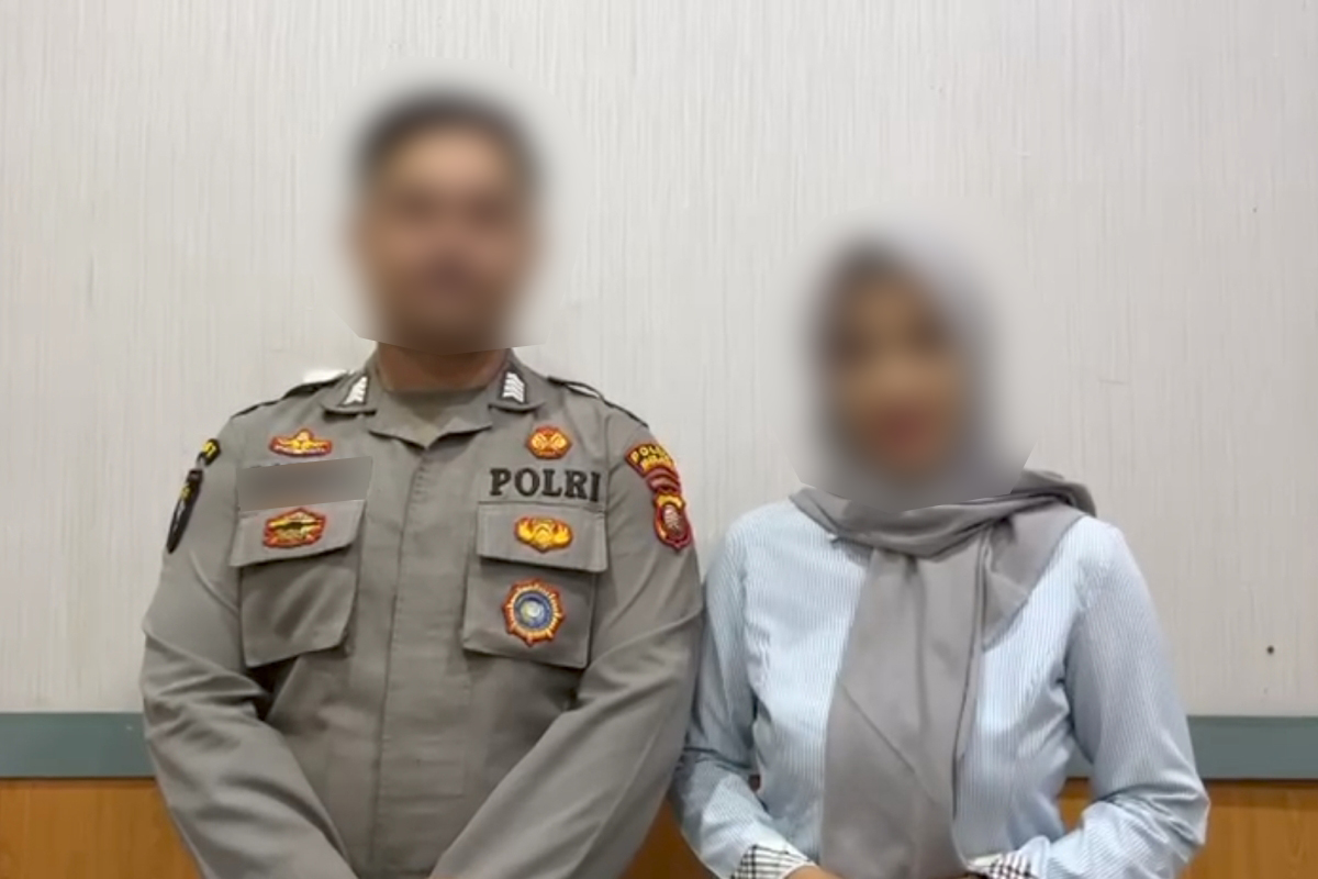 video permintaan maaf ibu bhayangkari usai videonya menunjukkan kartu sakti saat razia viral di media sosial.