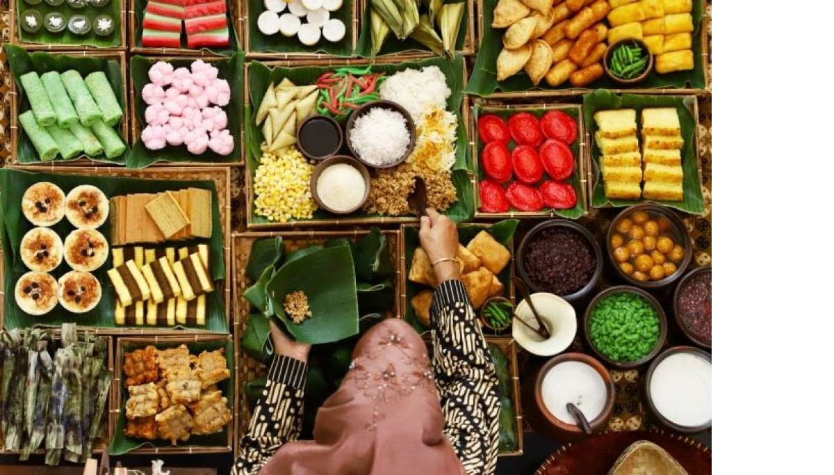 Ilustrasi Takjil/Makanan Tradisional