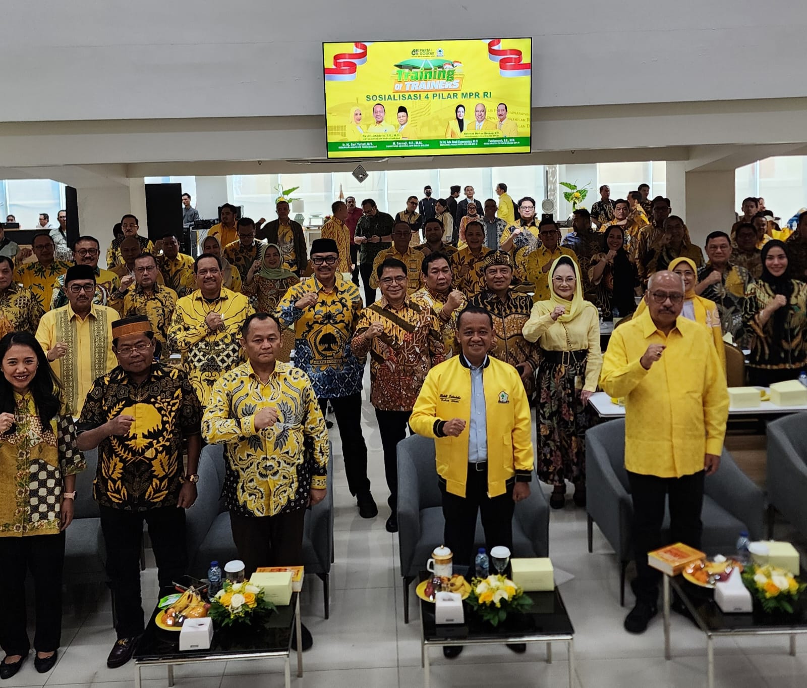 Training of Trainers (ToT) Sosialisasi 4 Pilar MPR RI yang digelar di Kantor DPP Partai Golkar, Jakarta, Jumat (6/2).