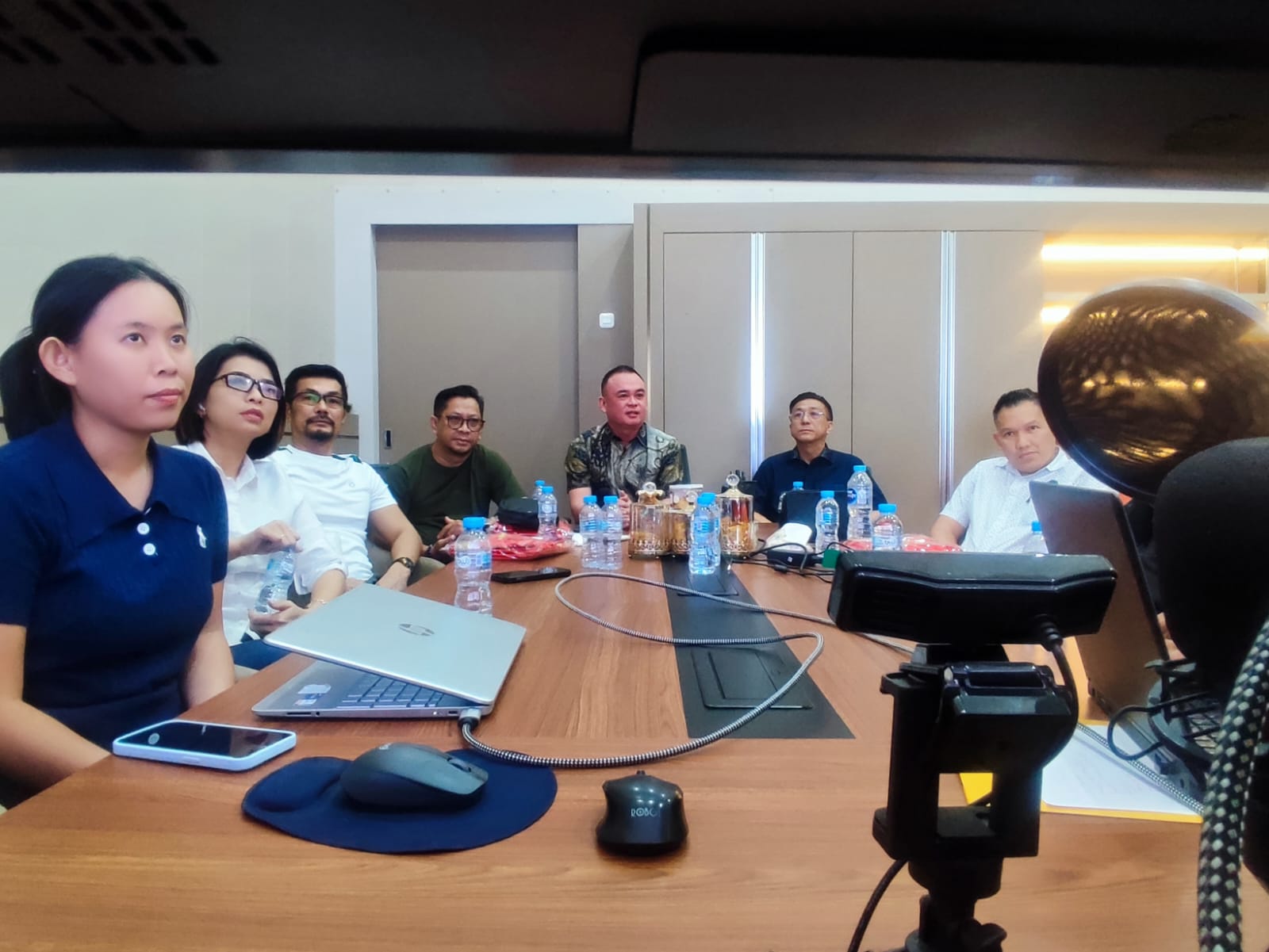 Dewan Pimpinan Daerah Majelis Adat Budaya Tionghoa (DPP MABT) menggelar jumpa pers Kantor DPP MABT Indonesia, Parit Haji Husin II No.888, Senin(9/2).