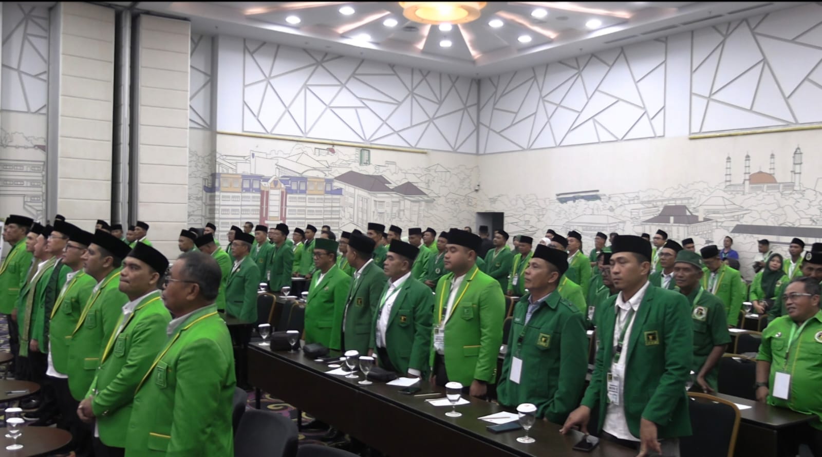 Jajaran DPW dan kader saat pembukaan Muswil IX PPP Kalbar, Jumat (27/2/2026).