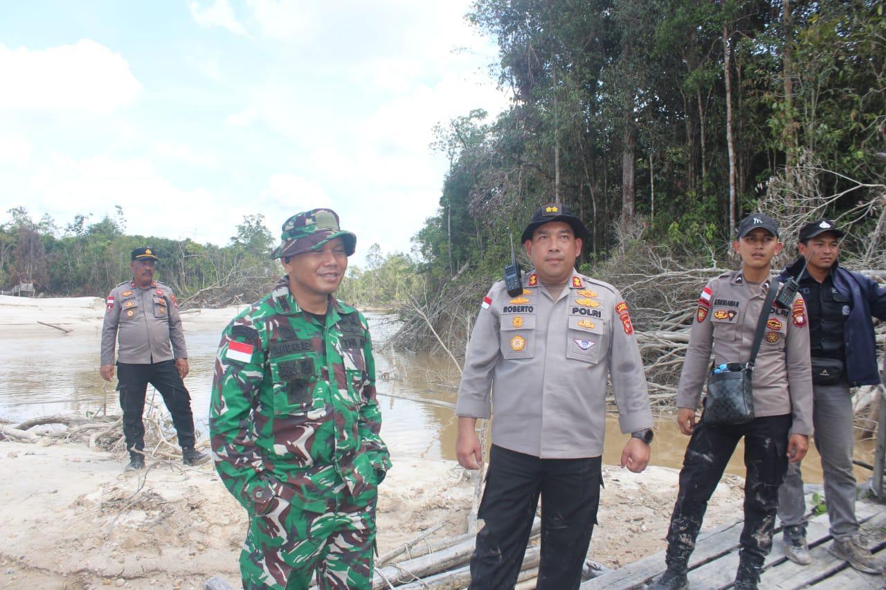 Kapolres Kapuas Hulu dan Dandim 1206/Psb turun langsung menertibkan aktivitas PETI di Kecamatan Suhaid.