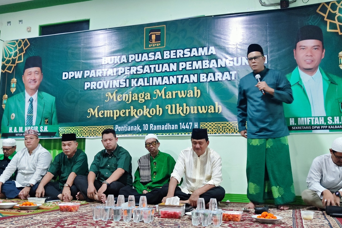 DPW PPP Kalbar mengadakan acara buka puasa bersama di kantor DPW PPP Kalbar, Sabtu (28/2).