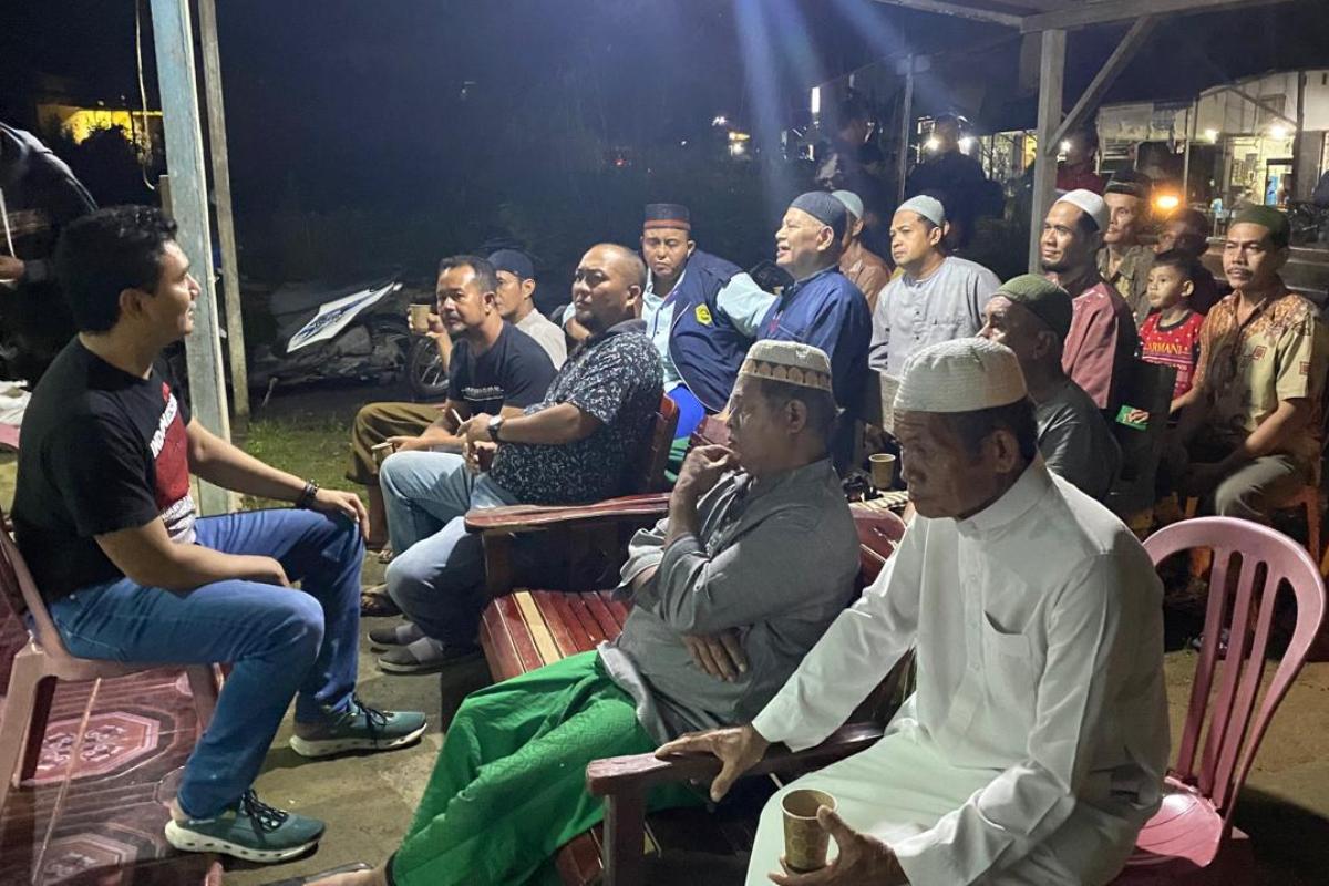 Program listrik gratis yang menjangkau sejumlah desa di Kecamatan Kota Baru, Tanah Pinoh, Kabupaten Melawi, mulai menunjukkan dampak nyata bagi kehidupan warga. 