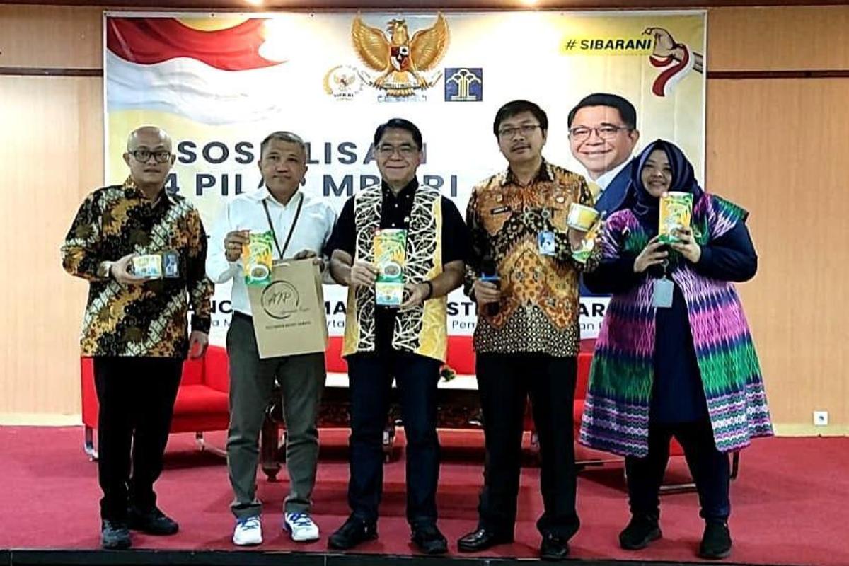 Kanwil Kemenkum Kalbar menggelar sosialisasi 4 pilar MPR RI di Sambas pada Senin (2/3). 