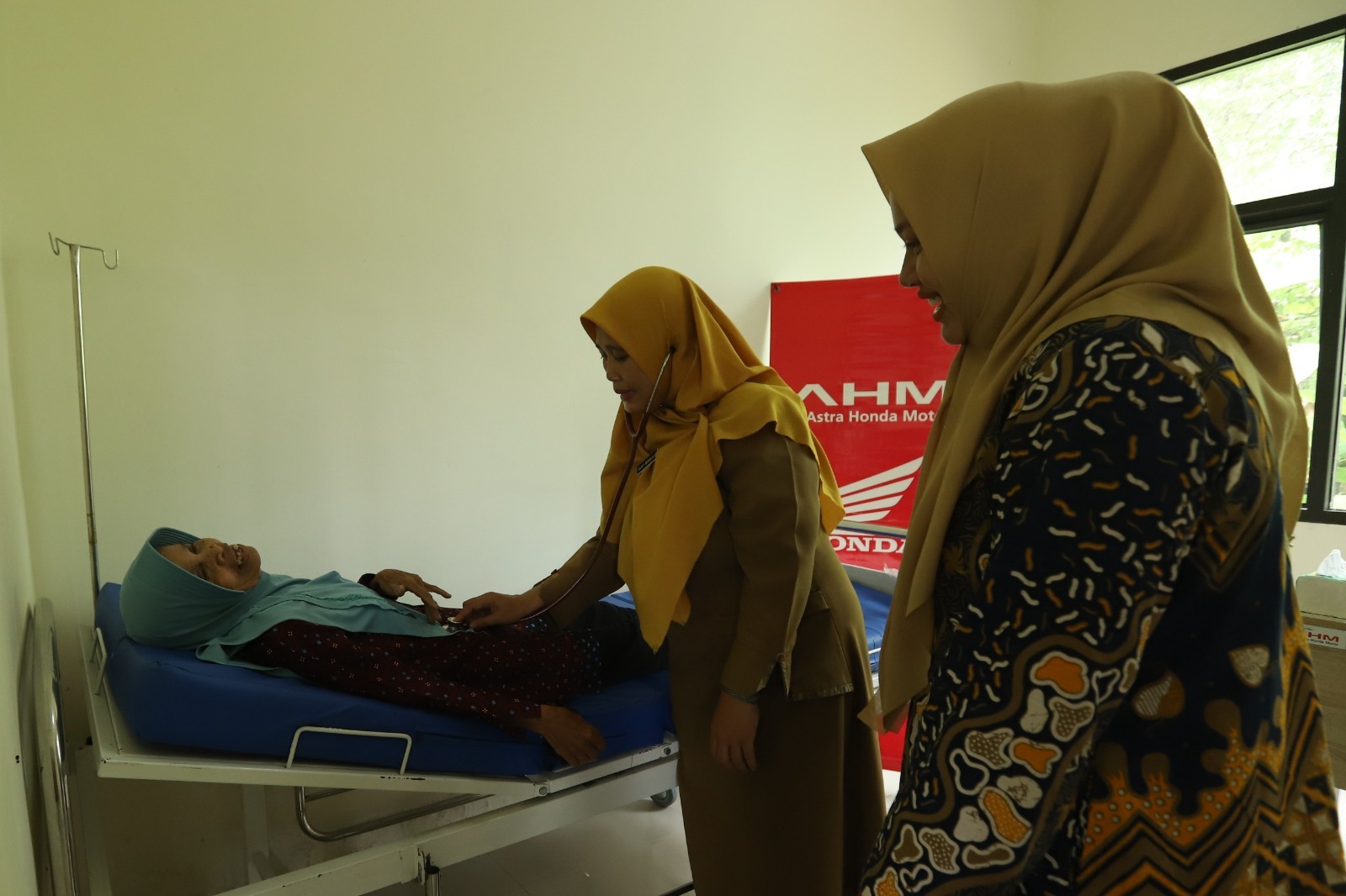 AHM dan Kader Desa Sukamukti Tingkatkan Pelayanan Kesehatan Desa 
