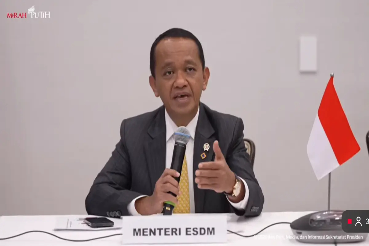 Menteri ESDM Bahlil Lahadalia menyatakan cadangan BBM nasional aman sampai Lebaran.