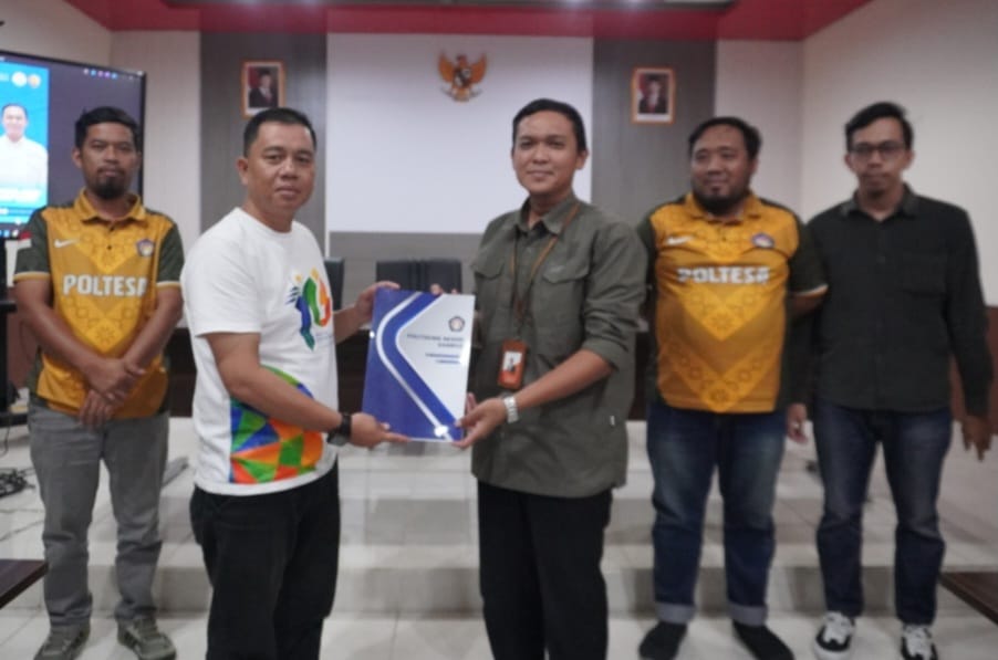 Kampus Poltesa saat melaksanakan penetapan agen perubahan.