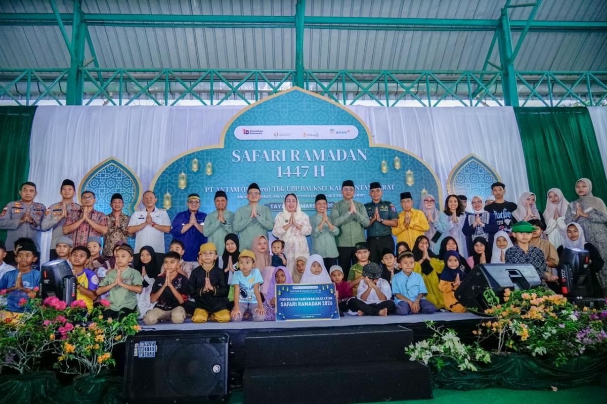 Suasana penuh kebersamaan mewarnai kegiatan Safari Ramadan 1447 Hijriah/2026 Masehi PT Antam (Persero) Tbk UBP Bauksit di Kecamatan Tayan, Kalbar, Rabu (11/3).