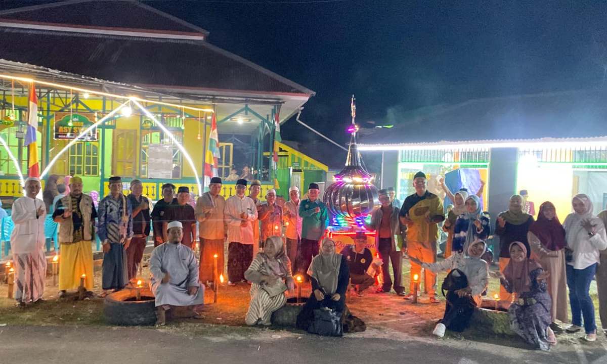 Festival Ngeleman resmi digelar kembali dan siap menerangi setiap sudut Kota Sintang dengan cahaya pelita hingga malam takbiran.