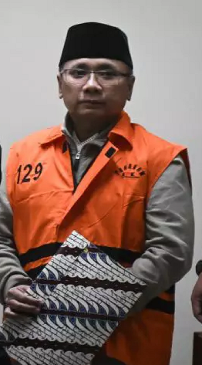  Yaqut Cholil Qoumas