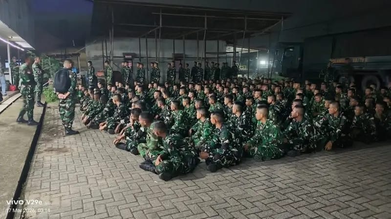 PERSONEL : Ratusan personel Batalyon Teritorial Pembangunan 927/Uncak Kapuas tiba di Kabupaten Kapuas Hulu belum lama ini.