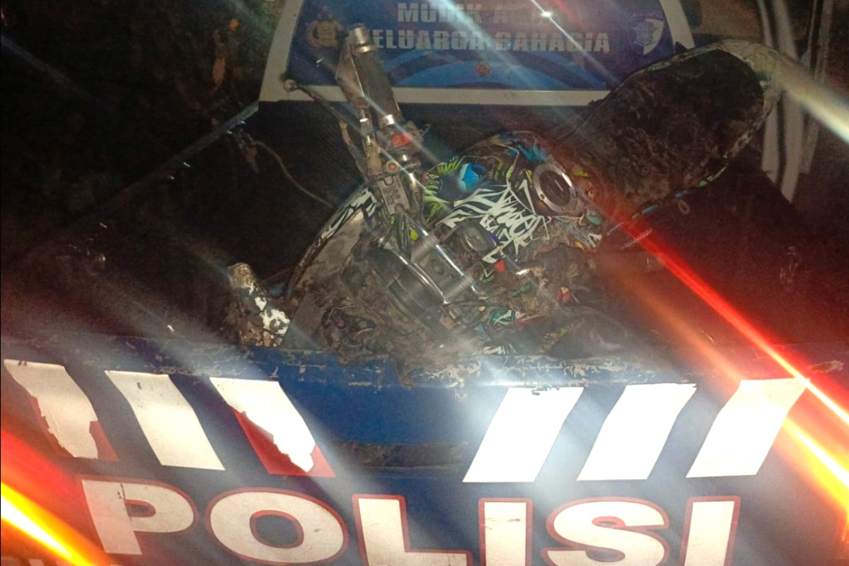 Sepeda motor korban kecelakaan tunggal di Jalan Angkasa Pura Kubu Raya diamankan polisi pada senin (23/3).