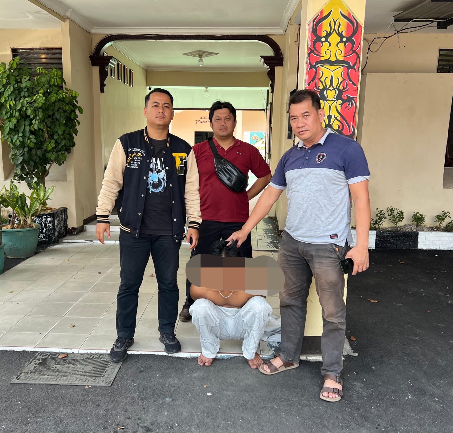 Penangkapan pelaku curanmor yang sempat buron selama tiga bulan oleh Tim Maung Polsek Pontianak Utara.