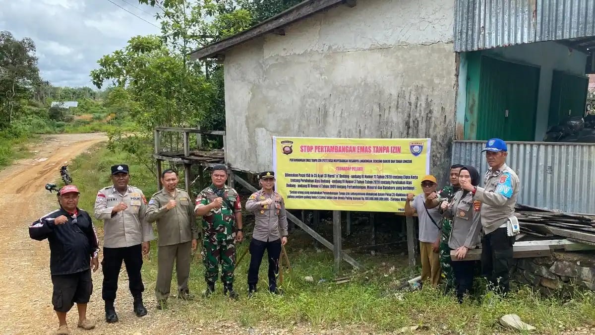 PETI : Larangan aktivitas PETI di Desa Pemawan Kecamatan Boyan Tanjung pernah dilakukan oleh TNI - Polri setempat. 