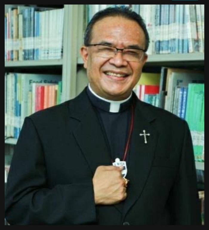 Romo Aloys Budi Purnomo Pr