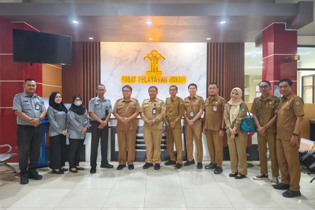 Kanwil Kemenkum Kalbar menggelar harmonisasi Raperwa Singkawang pada Selasa (31/3). 