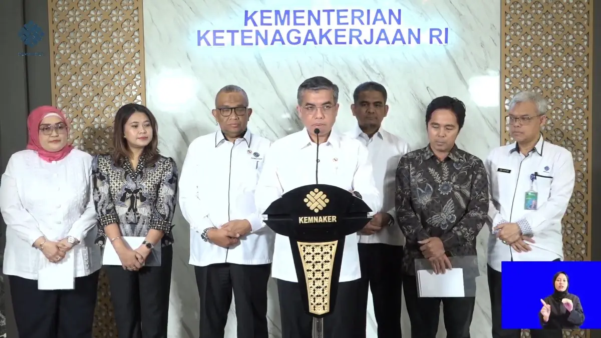 Menteri Ketenagakerjaan (Menaker) Yassierli dalam konferensi pers di Kantor Kementerian Ketenagakerjaan, Jakarta, Rabu (1/4). (BAKOM RI)