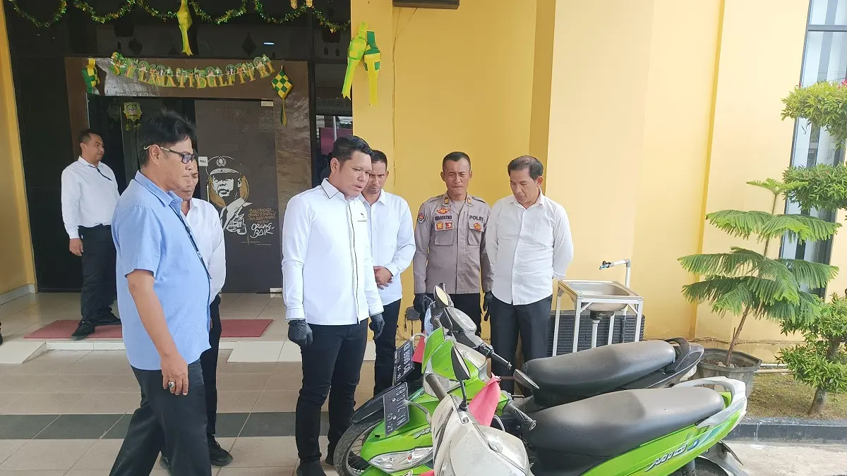 MOTOR CURIAN: Sepeda motor hasil curian yang diamankan Polres Singkawang. (ISTIMEWA)
