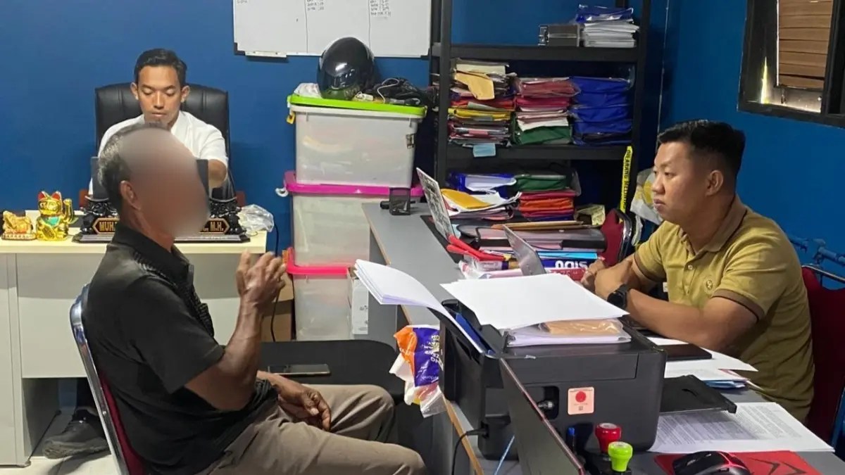 PERIKSA: Pria berinisial SO diperiksa polisi karena diduga membakar lahan tanpa izin.