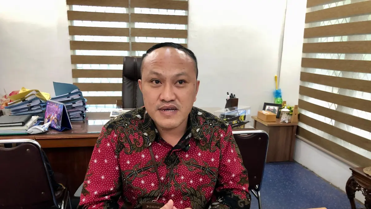 GM DAMRI Cabang Pontianak, Ahmad Bukhari.