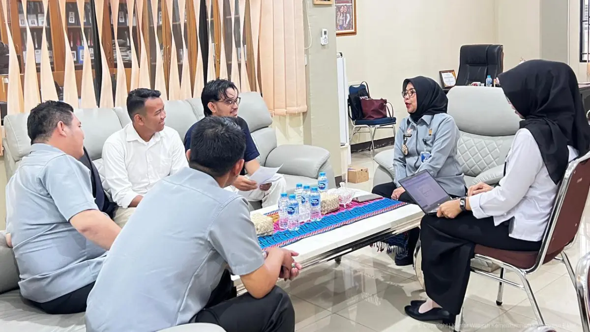Kanwil Kemenkum Kalbar menerima audiensi mahasiswa Fakultas Hukum Universitas Tanjungpura pada Selasa (7/4). (ISTIMEWA)