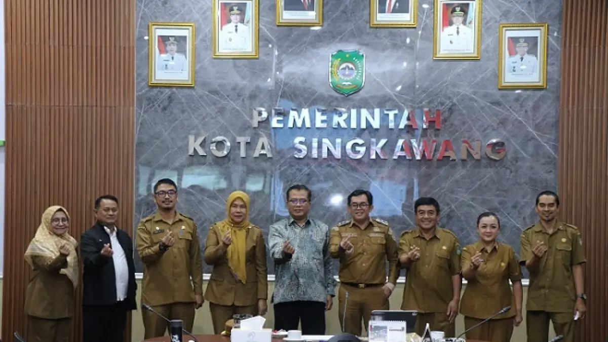 KUNJUNGAN: Pemerintah Kota Singkawang menerima kunjungan kerja Konsulat Jenderal Republik Indonesia (KJRI) Kuching, Malaysia. (ISTIMEWA)