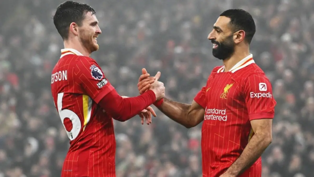 Bek kiri Andrew Robertson dan Mohamed Salah sama-sama meninggalkan Liverpool FC di pengujung musim ini. (DOK. LIVERPOOL)
