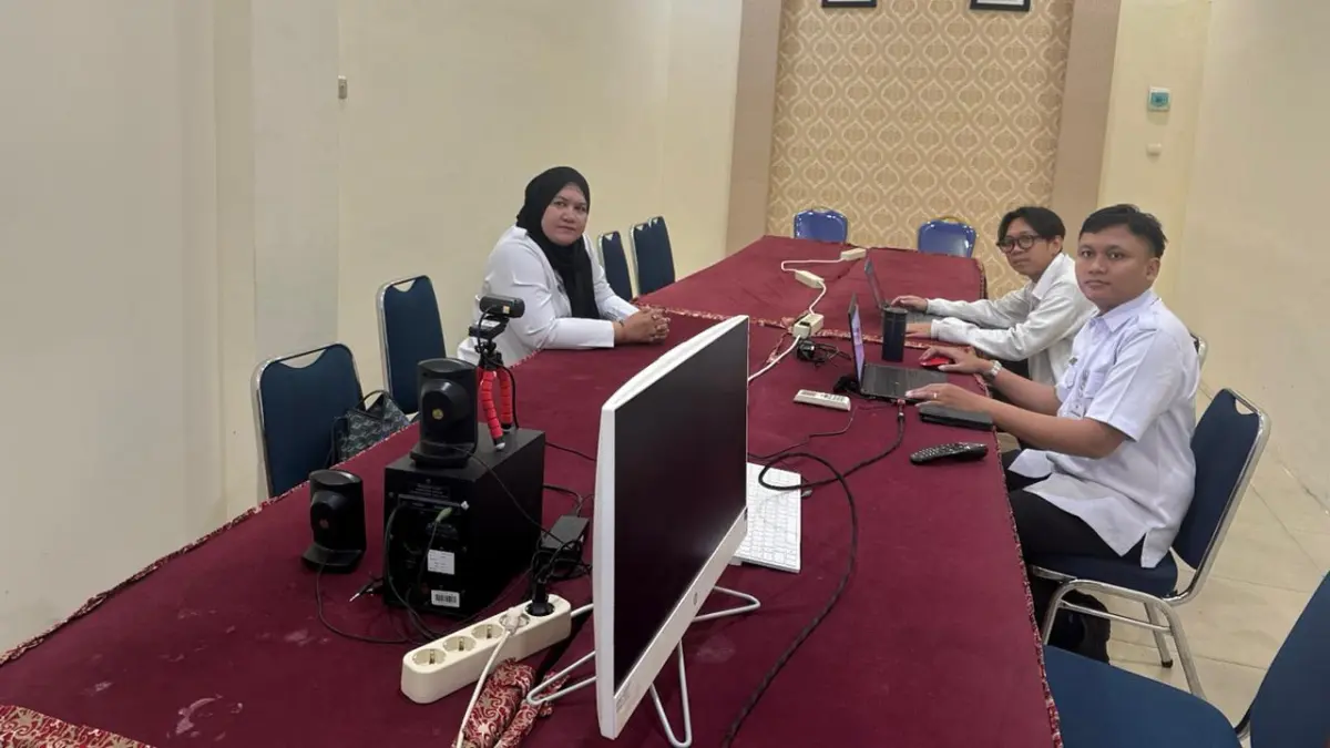 Kanwil Kemenkum Kalbar mengikuti kegiatan Evaluasi Hasil Penilaian Maladministrasi Pelayanan Publik Tahun 2025 yang digelar secara virtual, pada Rabu (15/4). (DOK KANWIL KEMENKUM KALBAR)