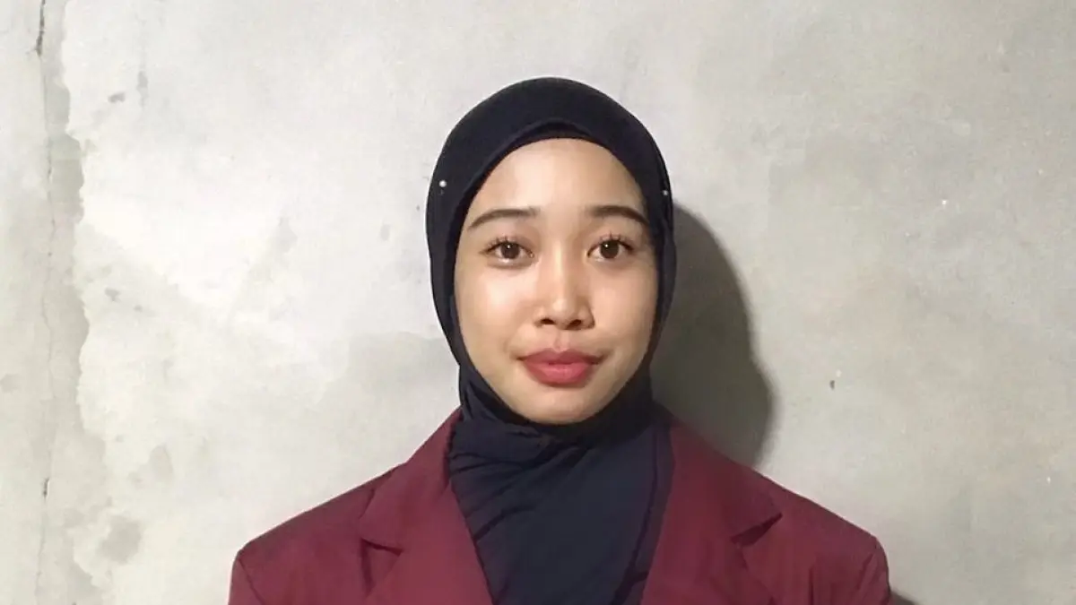 Nunung Sattia Maulidina berhasil meraih juara tiga dalam kategori Mumtaz ajang MTQ PN Tingkat Nasional.